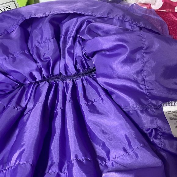 This Girl Rocks Nickelodeon Costume - Picture 7 of 9